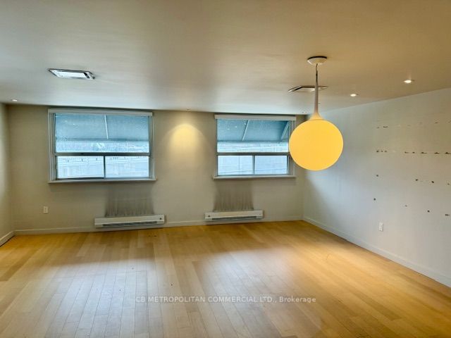 Additional image 5 of 2nd Floor-897 Kipling Avenue, Toronto, ON, M8Z 5H3