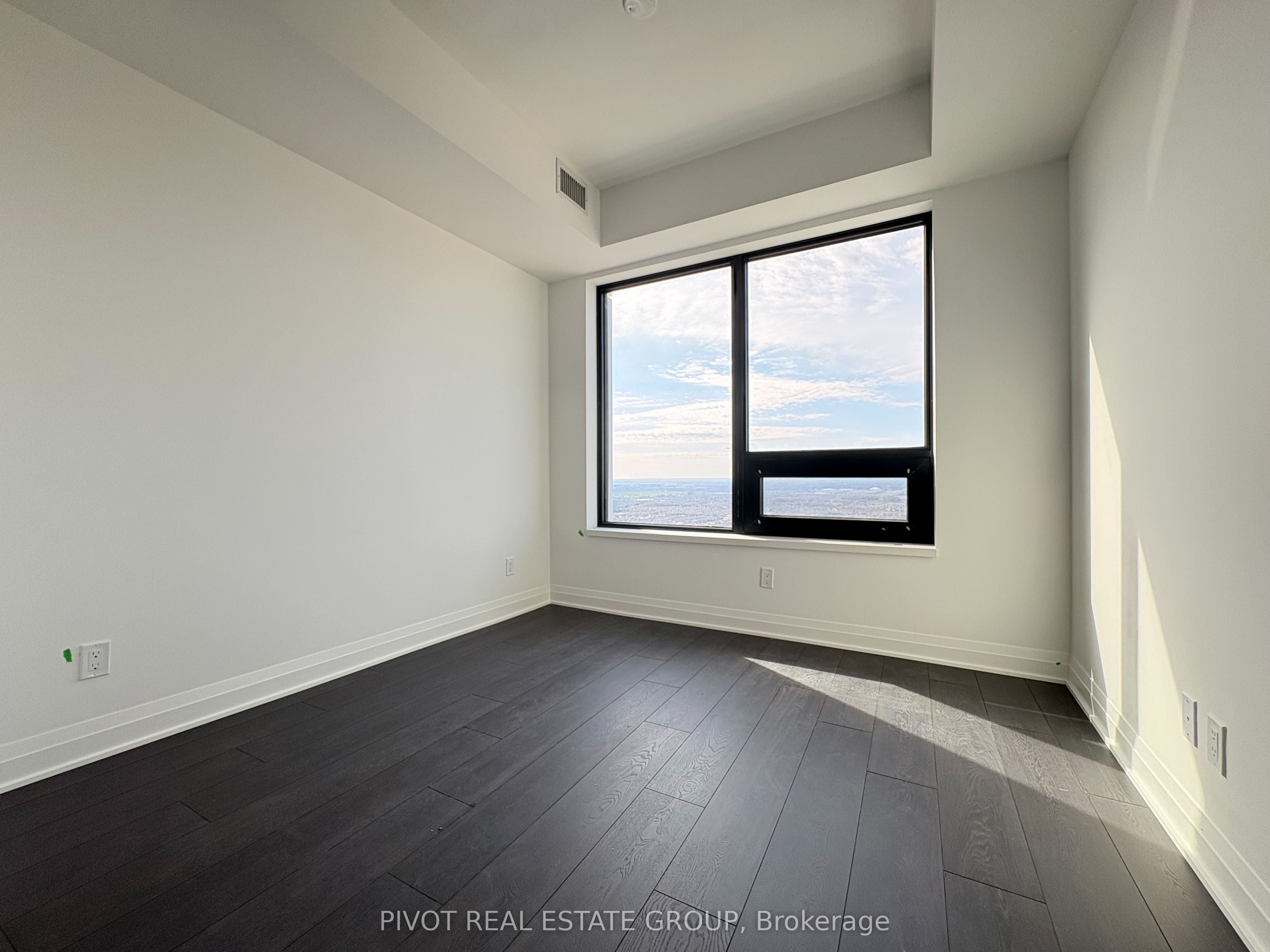 Additional image 3 of 5709-4015 The Exchange N/a, Mississauga, ON, L5B 0N9