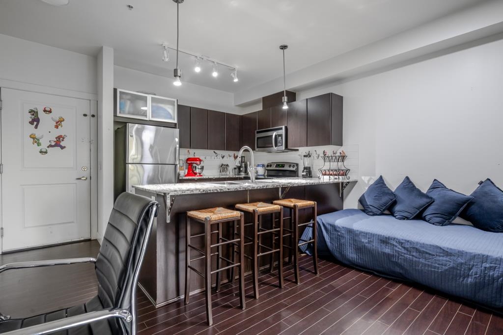 Additional image 3 of 309-9655 King George Boulevard, Surrey, BC, V3T 0C7