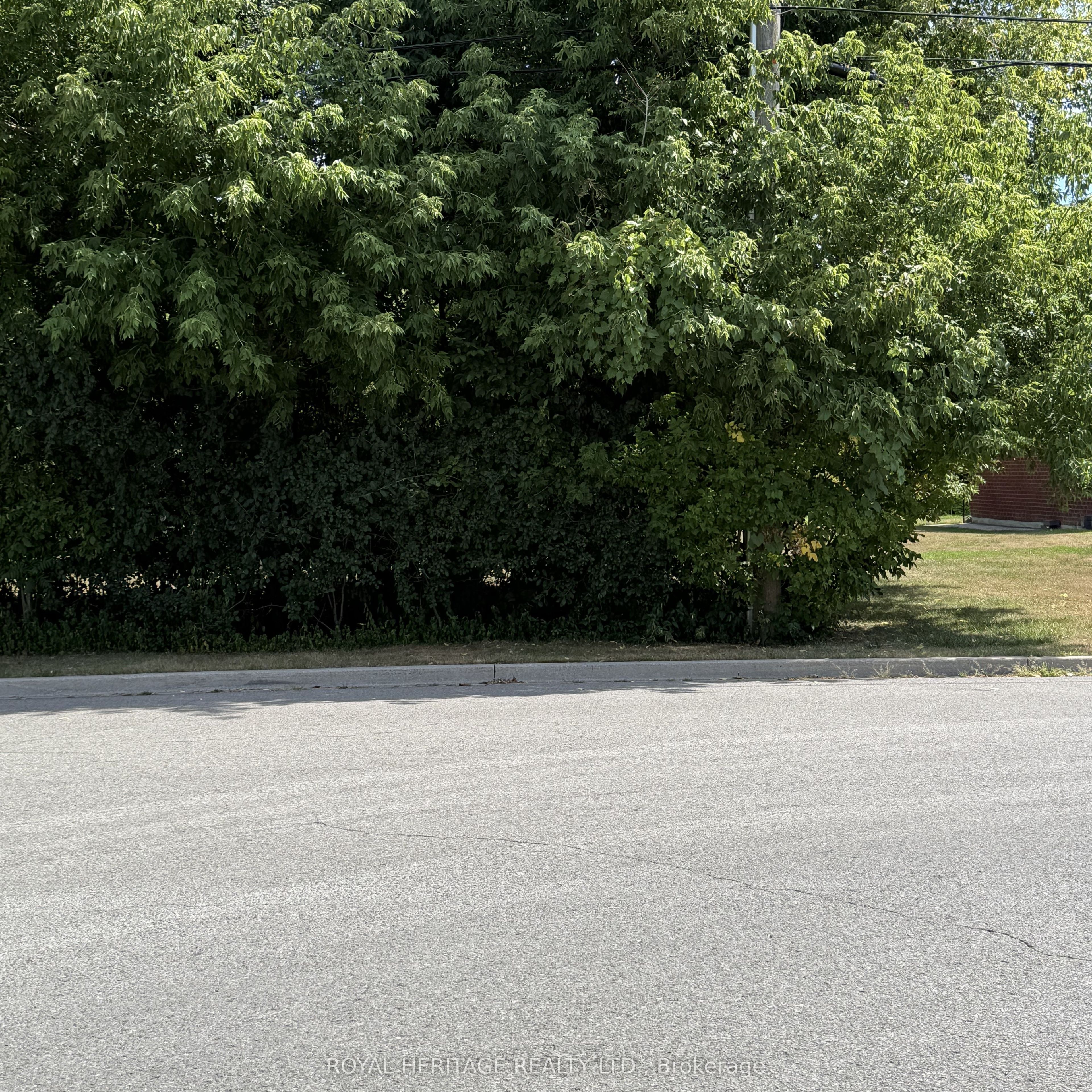 Additional image 2 of 1835 Pine Grove Avenue, Pickering, ON, L1V 1K7