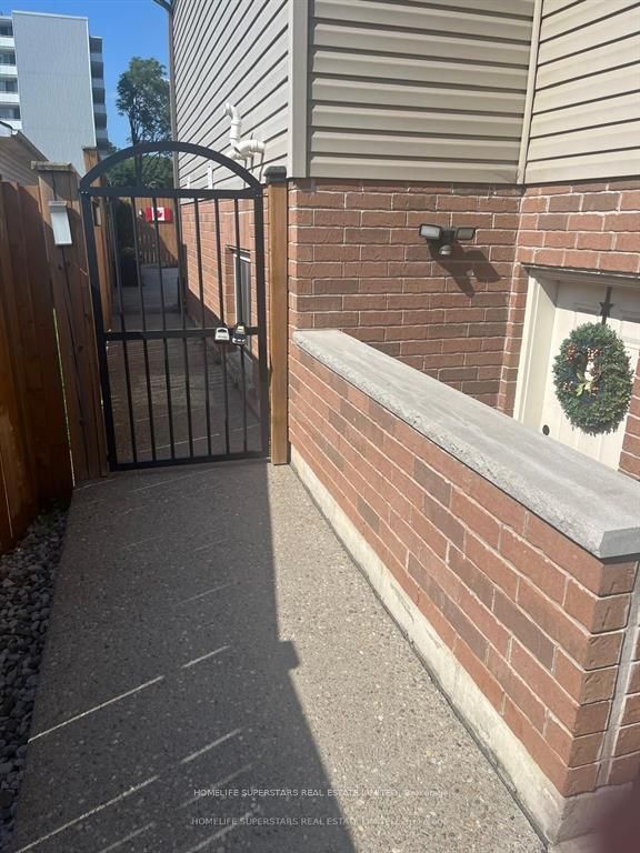 Additional image 2 of Lower-6311 Bellevue Street, Niagara Falls, ON, L2E 1Y9