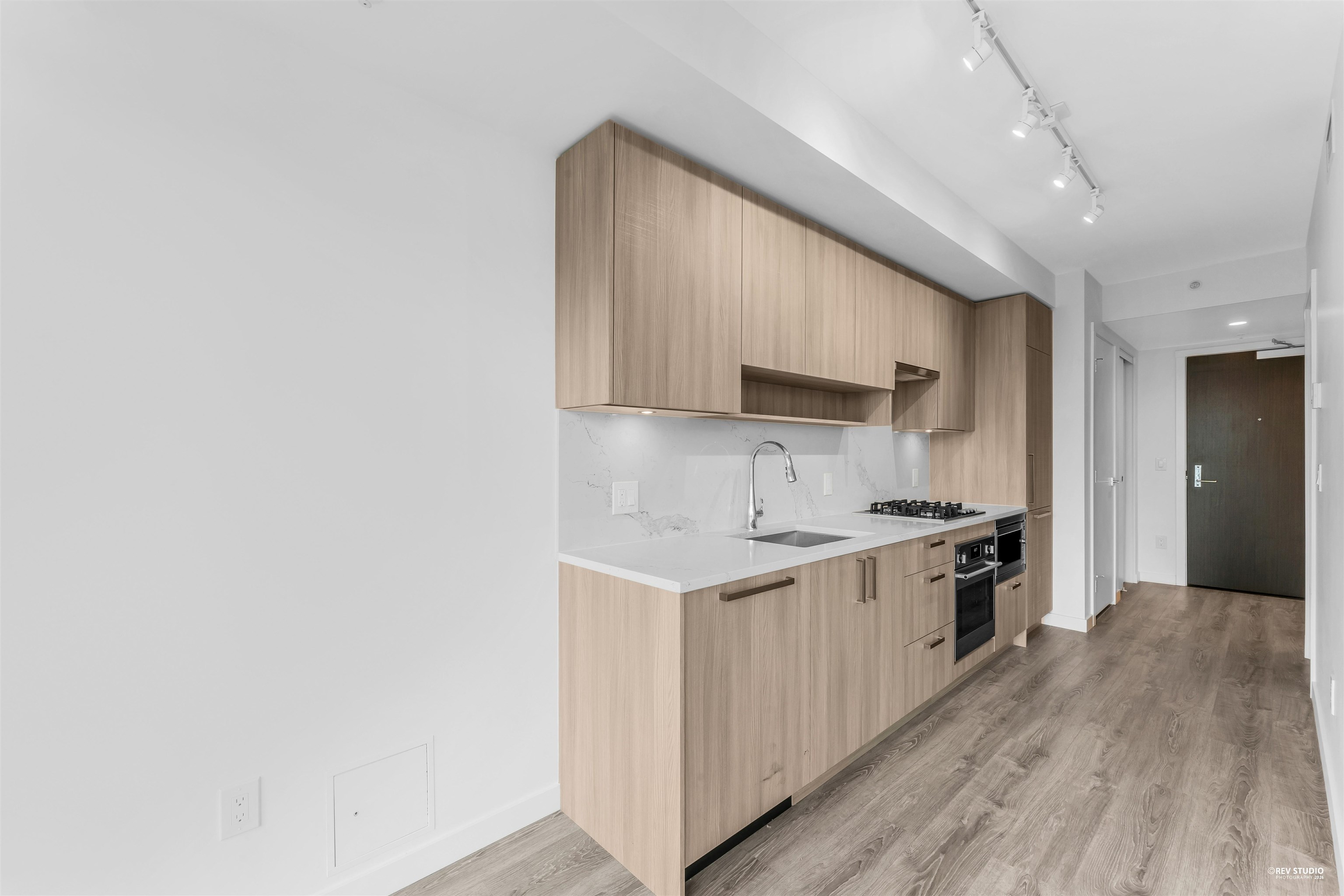 Additional image 4 of 507-13350 Central Avenue, Surrey, BC, V3T 0S1