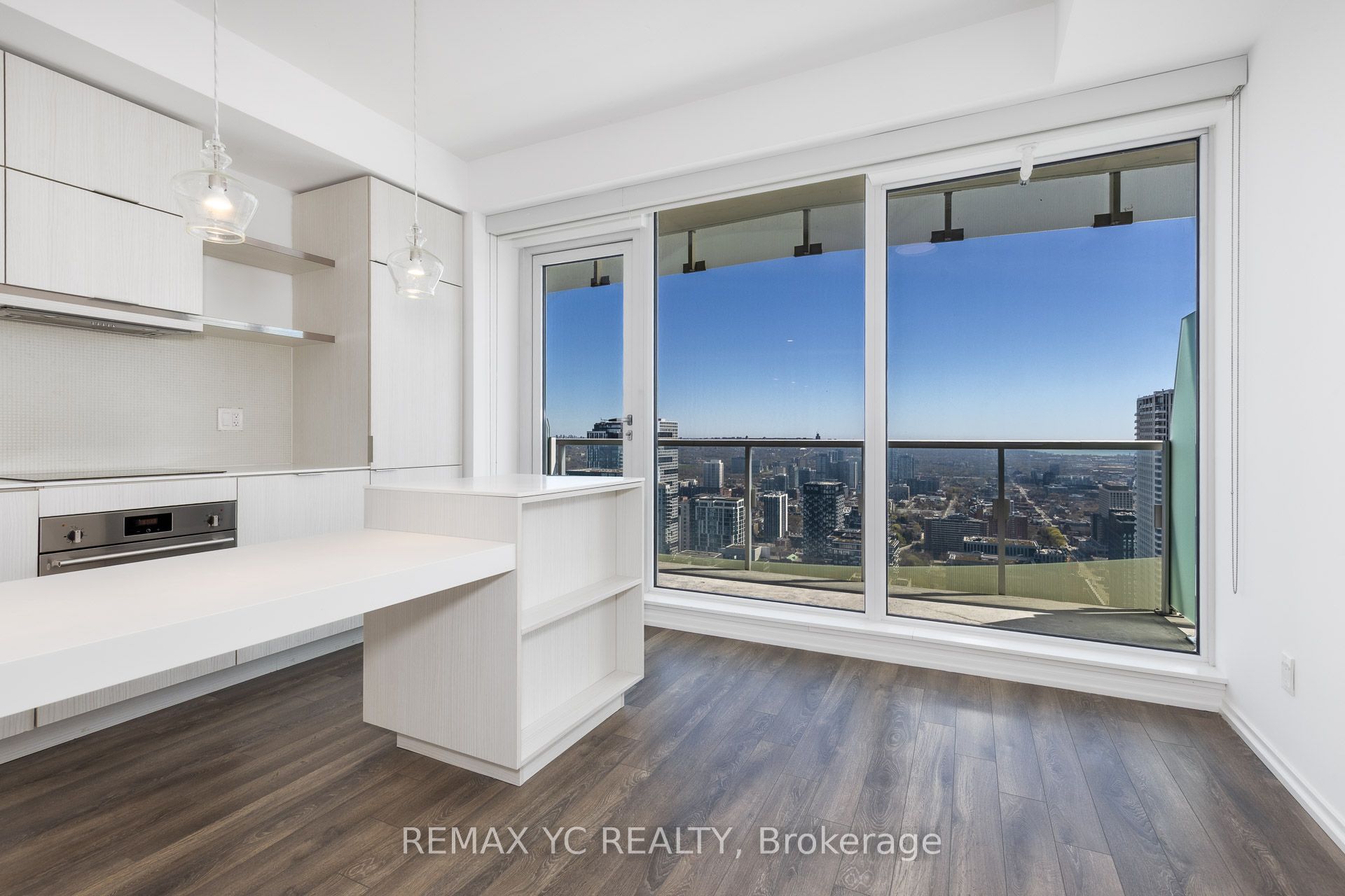 Additional image 3 of 4404-197 Yonge Street, Toronto, ON, M5B 0C1