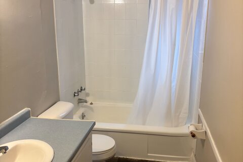 Additional image 8 of 5-5473 Ontario Avenue, Niagara Falls, ON, L2E 3S4