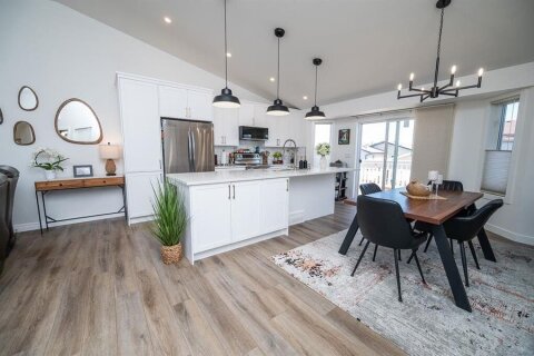 Additional image 8 of 355 Duston Street, Red Deer, AB, T4R 3J9