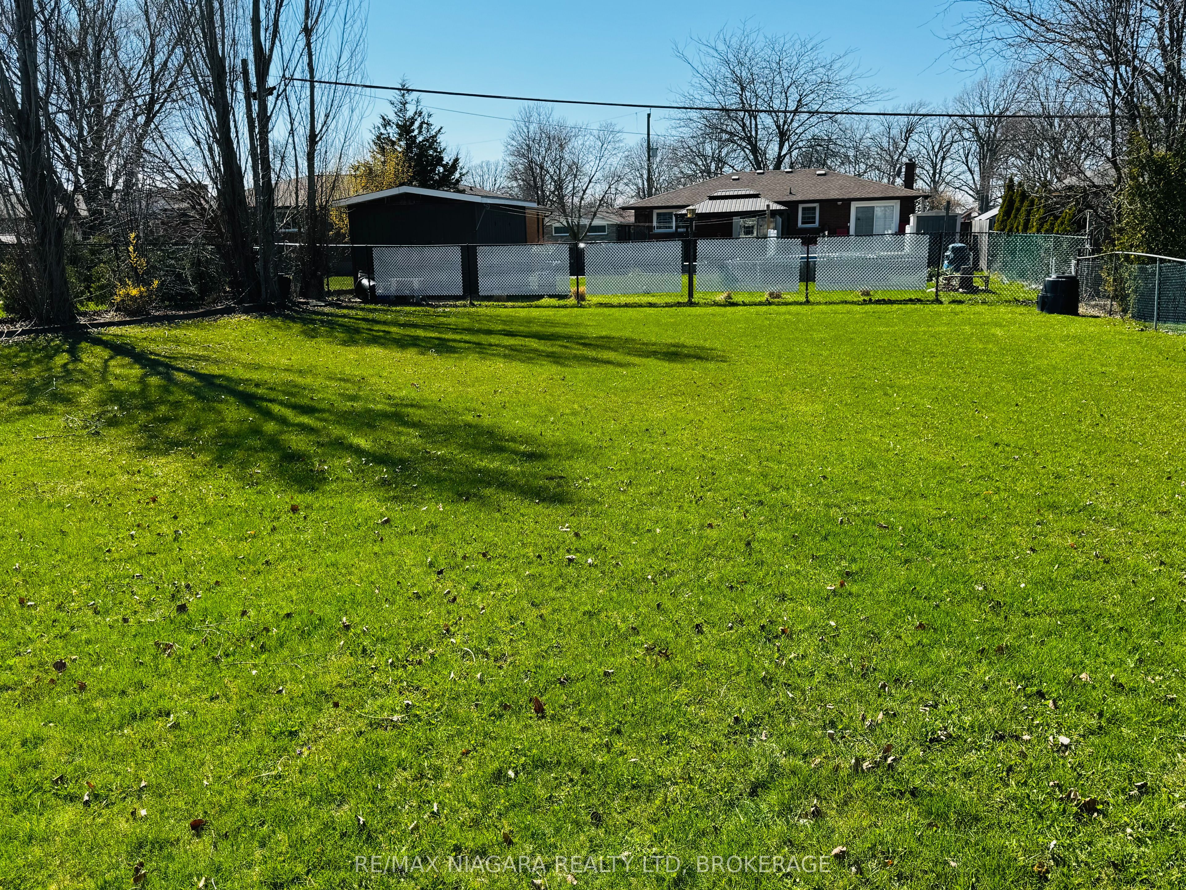 Additional image 3 of 15 Collier Road N, Thorold, ON, L2V 2W8
