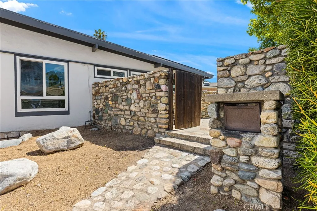 Additional image 17 of 1690 N Mills Ave, Claremont, CA 91711