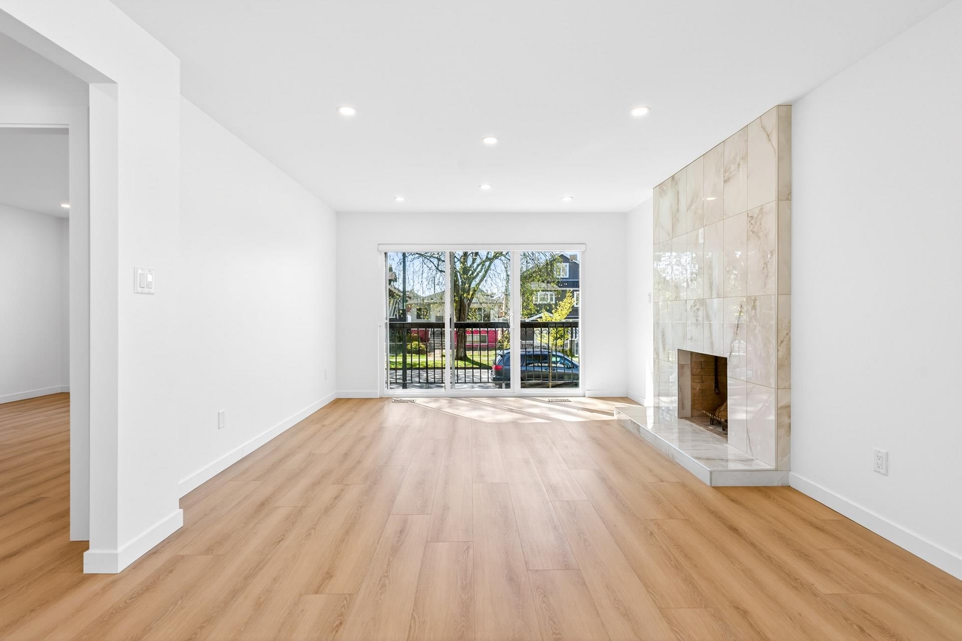 Additional image 5 of 2085 Waverley Avenue, Vancouver, BC, V5P 1R4