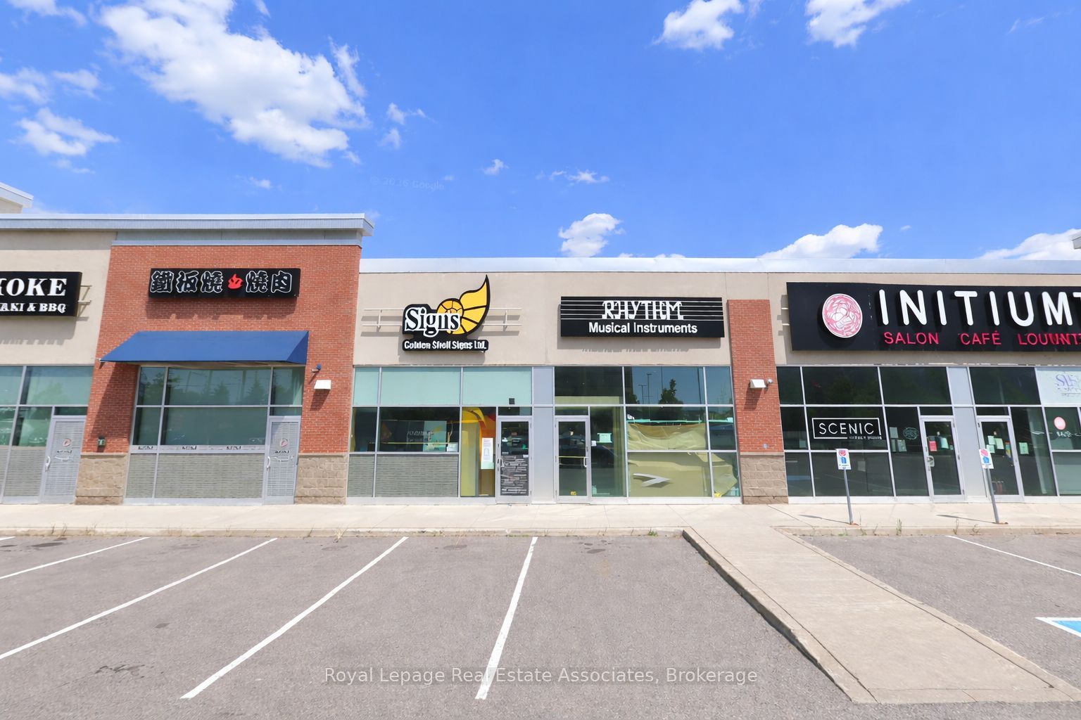4-8241 Woodbine Avenue, Markham, ON, L3R 2P1