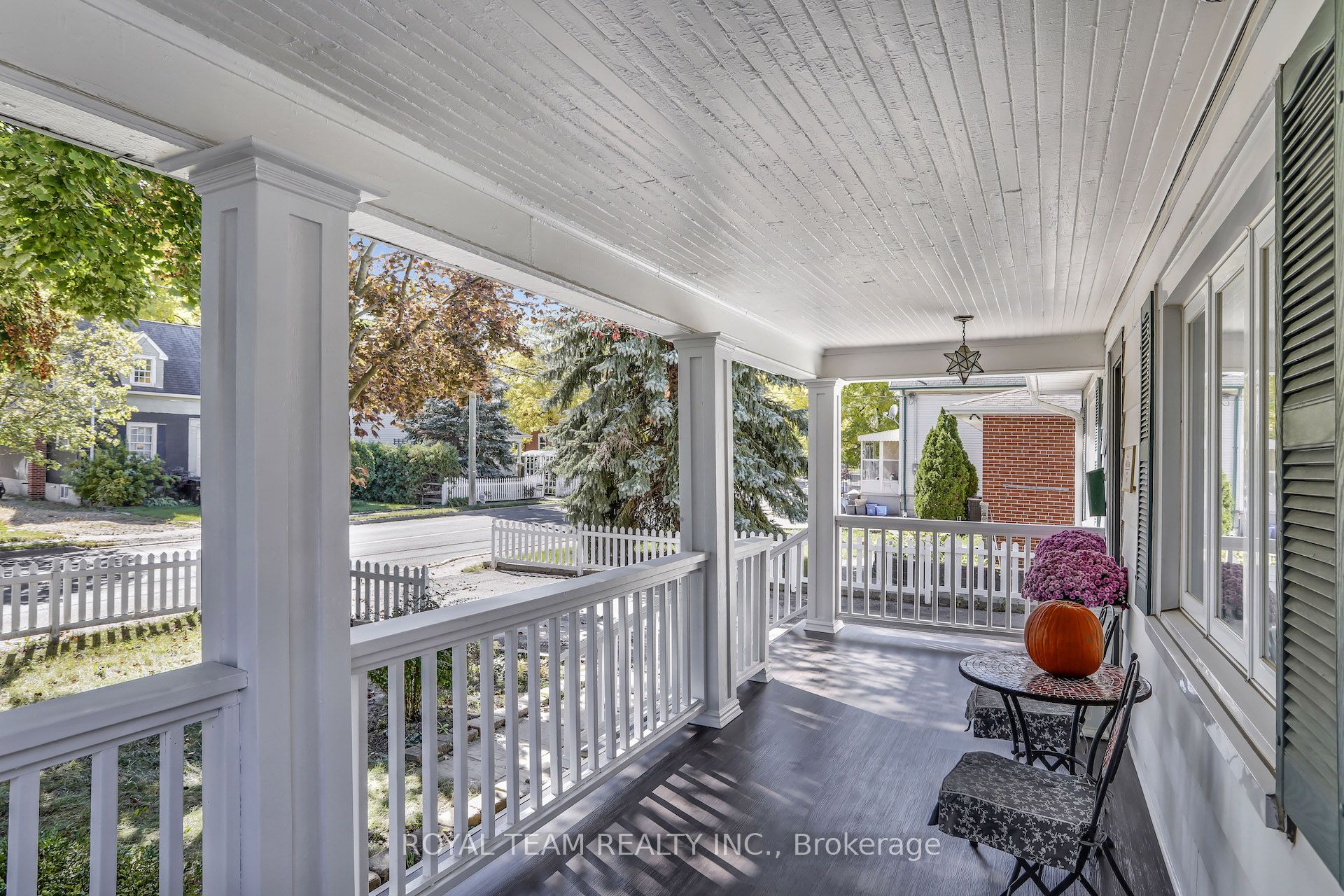 Additional image 4 of 97 Centre Street E, Richmond Hill, ON, L4C 1A3