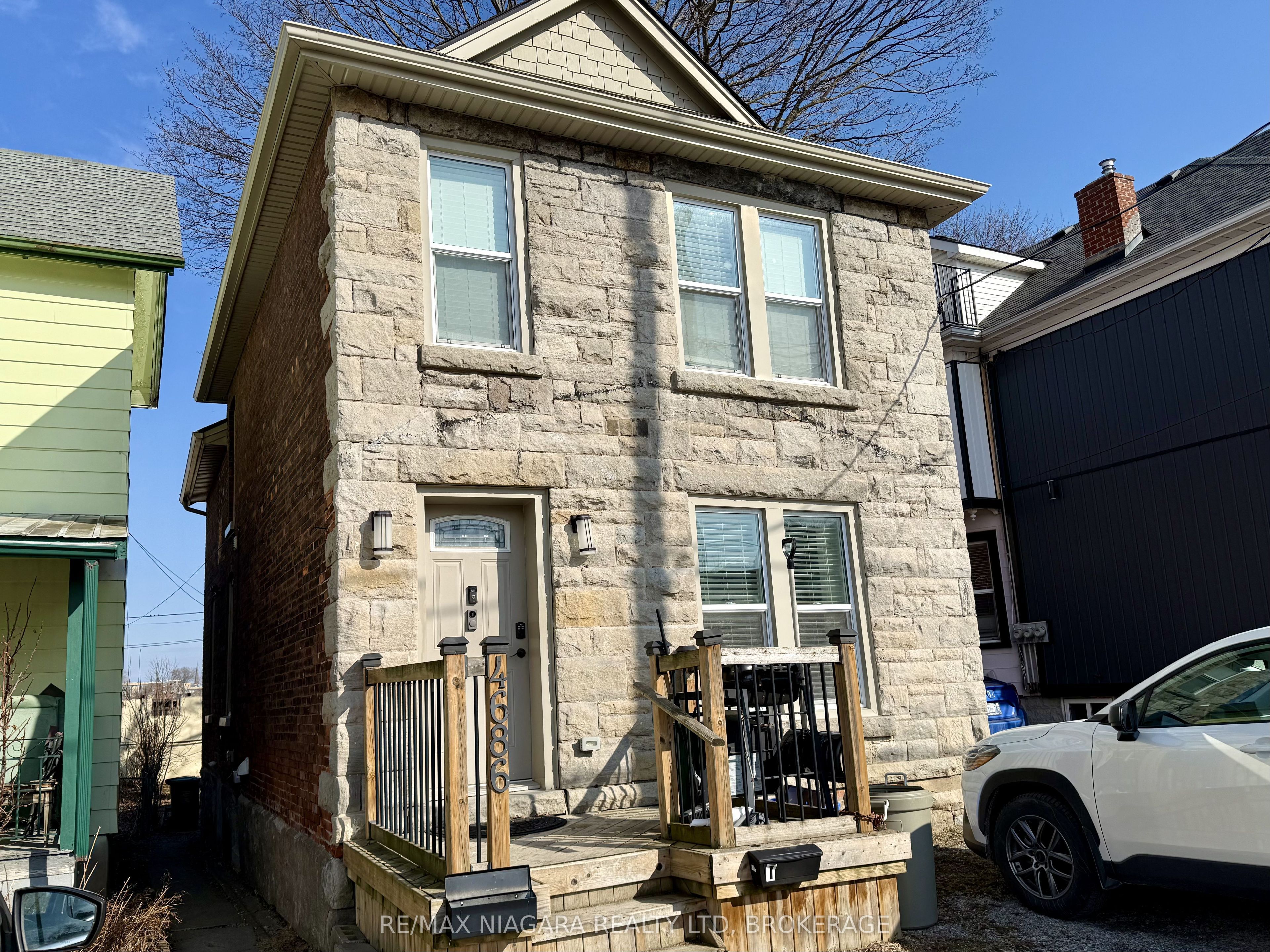 Unit 2-4686 Zimmerman Avenue, Niagara Falls, ON, L2E 3M6