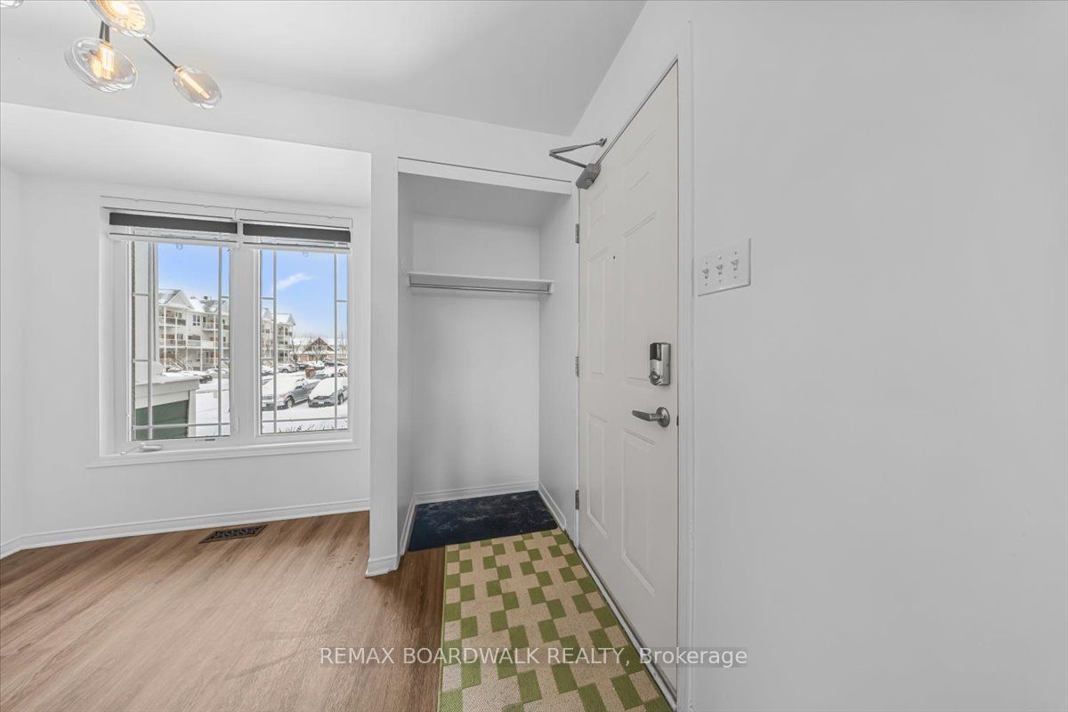 364 Crownridge Drive, Ottawa, ON, K2M 3A4 photo 5