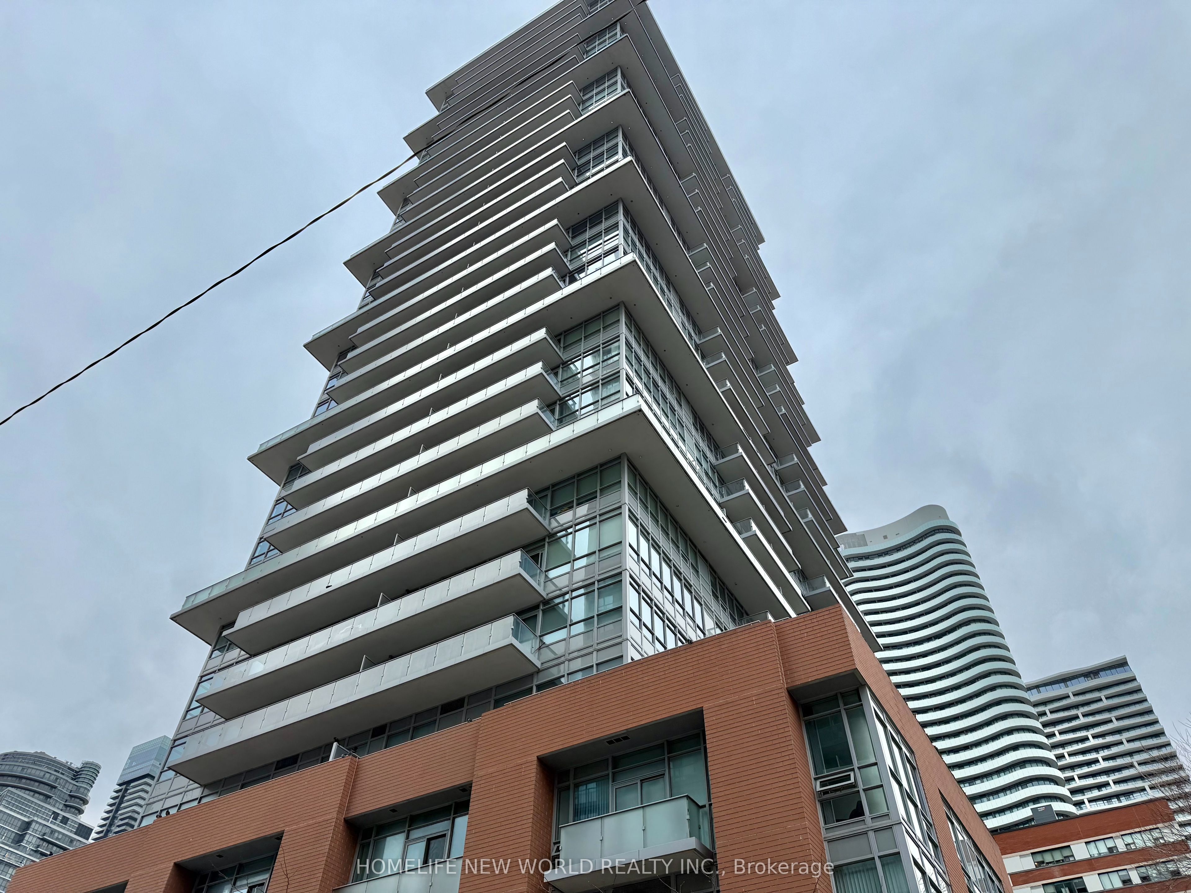 910-365 Church Street, Toronto, ON, M5B 0B5