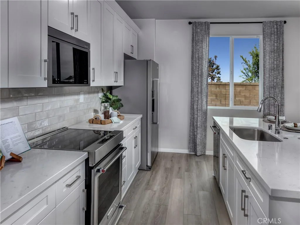 Additional image 4 of 2069 Grapefruit Street, Redlands, CA 92374