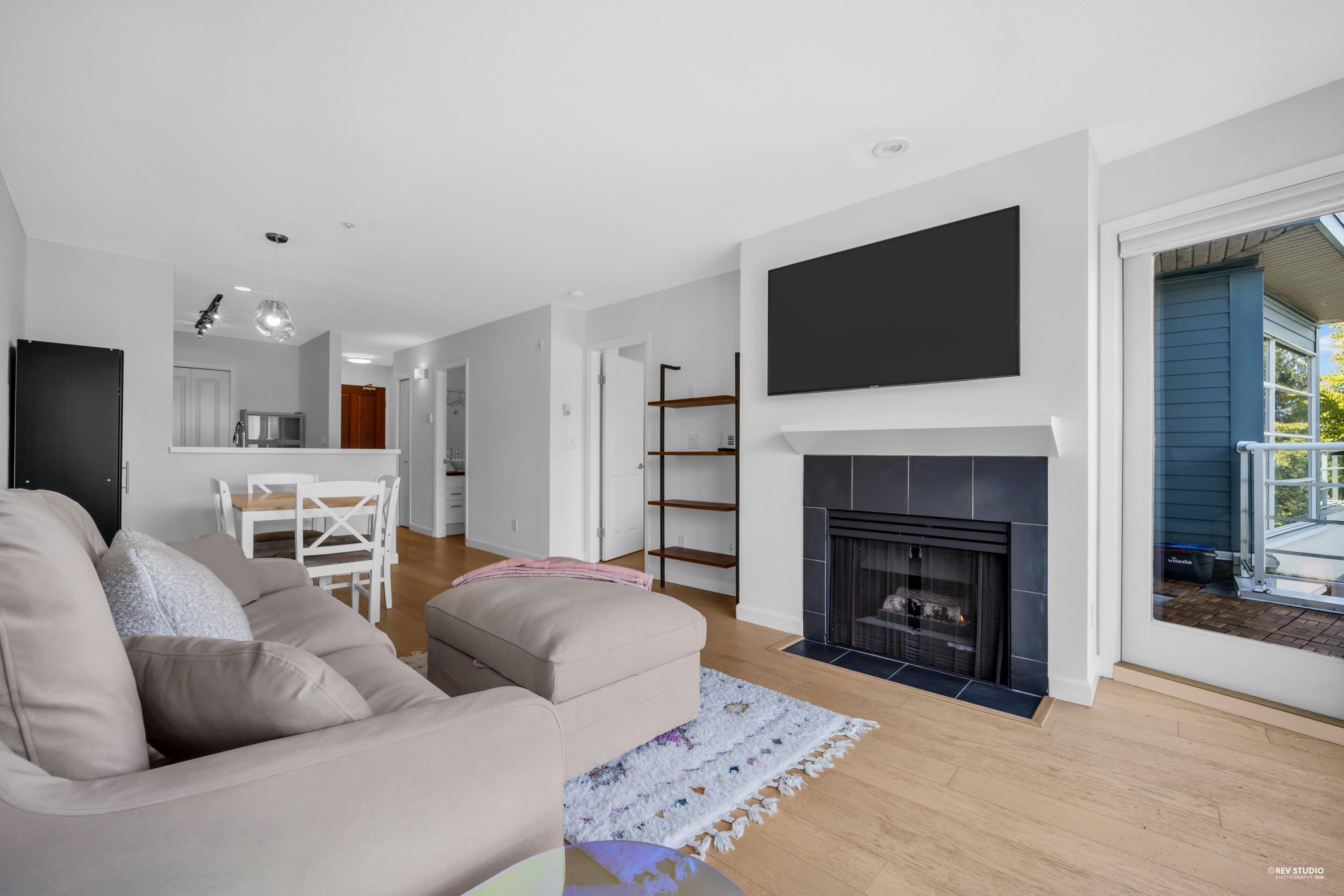 Additional image 4 of 404-2575 4th Avenue W, Vancouver, BC, V6K 1P5