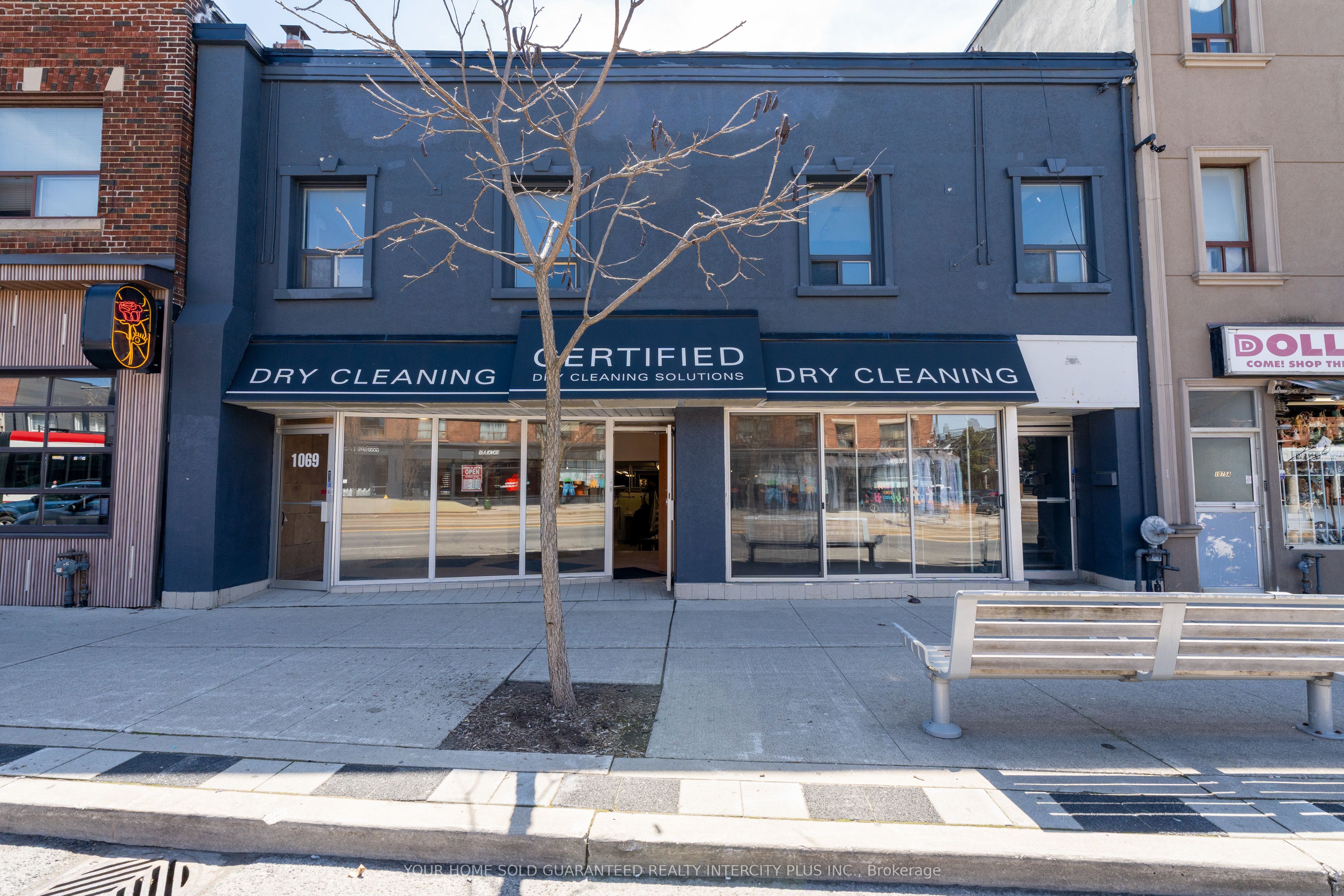 Additional image 4 of Unit 2-1069 St Clair Avenue W, Toronto, ON, M6E 1A6