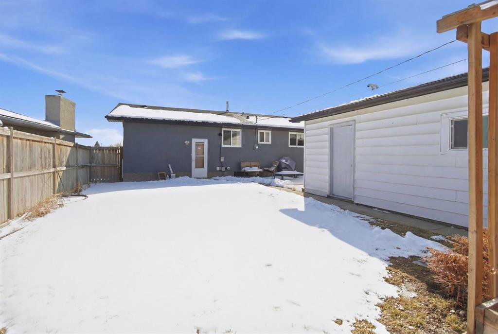 Additional image 6 of 1108 Marcombe Crescent NE, Calgary, AB, T2A4H7