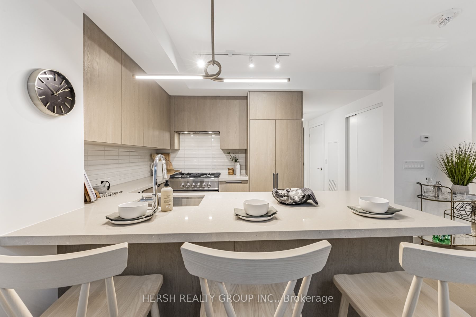Additional image 4 of 101-160 Kingsway Crescent, Toronto, ON, M8X 2S4
