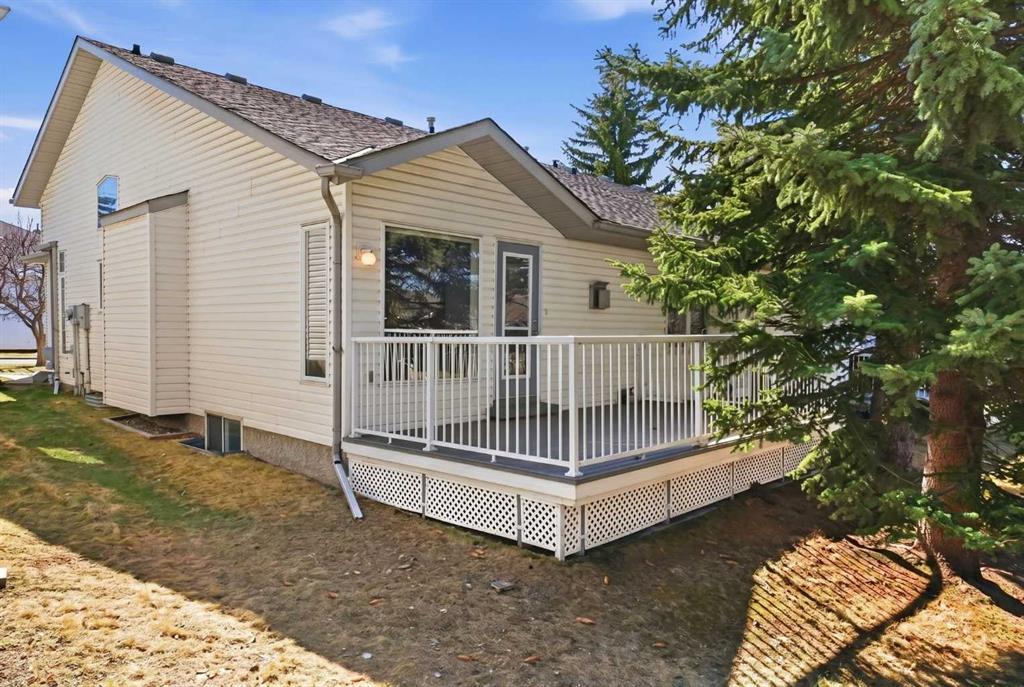 Additional image 5 of 35 Douglasview Park SE, Calgary, AB, T2Z2R9