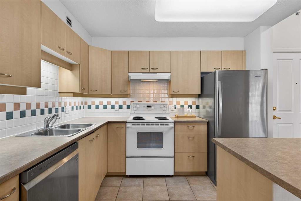 Additional image 6 of 1405-804 3 Avenue SW, Calgary, AB, T2P 2G9