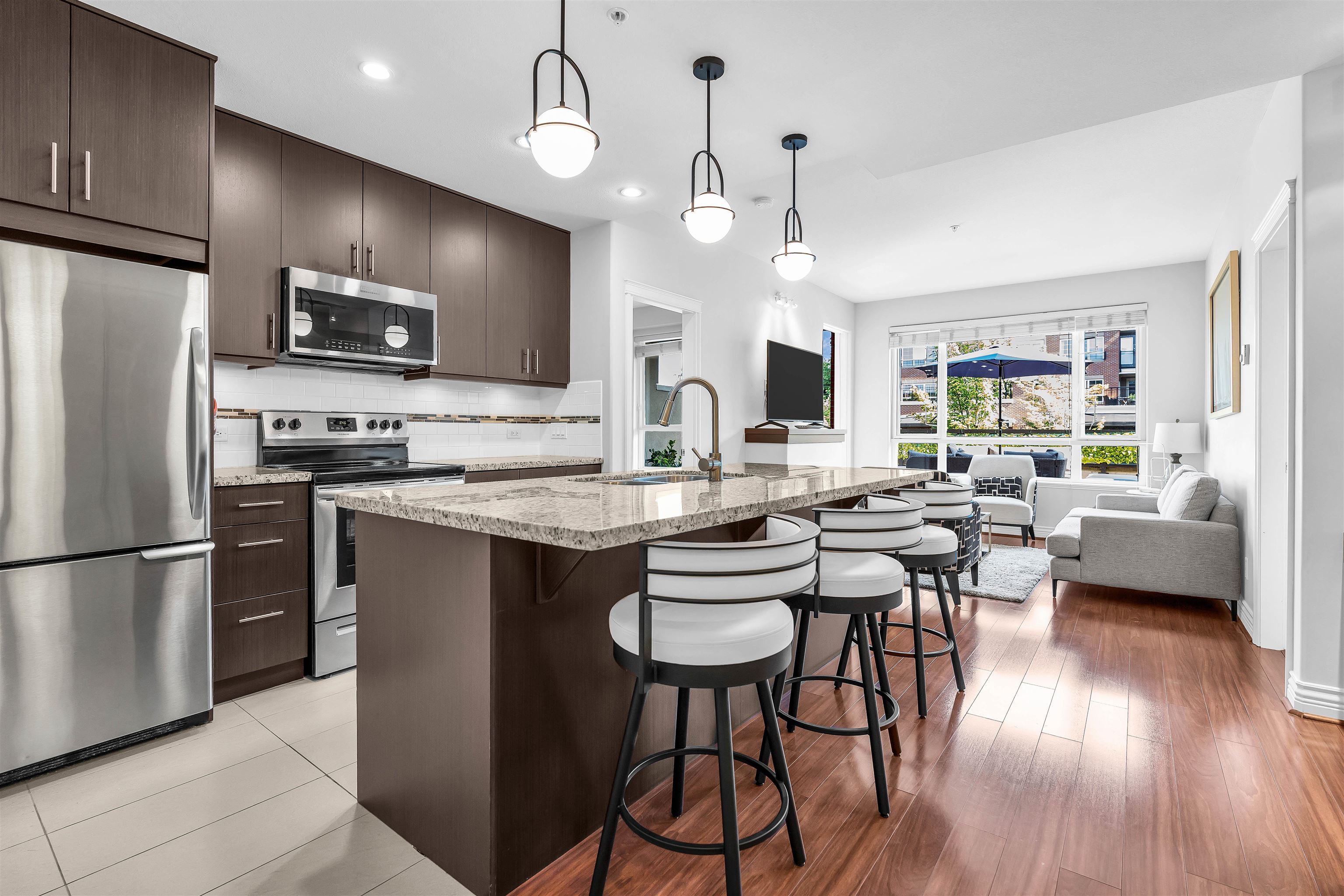 Additional image 3 of 223-2970 King George Boulevard, Surrey, BC, V4P 0E6