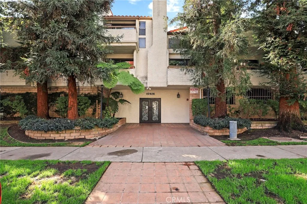 Additional image 5 of 10926 Bluffside Drive Unit 30, Studio City, CA 91604