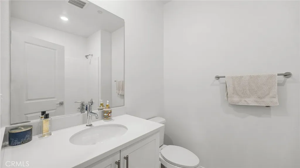 Additional image 16 of 6123 Valentina Way Unit 302, Eastvale, CA 92880