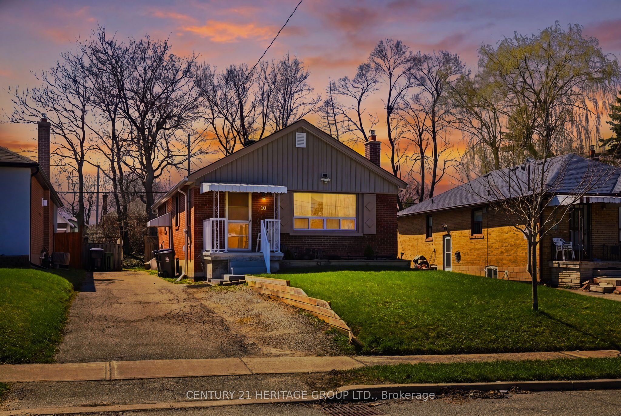 10 Garthwood Drive, Toronto, ON, M1K 2J5