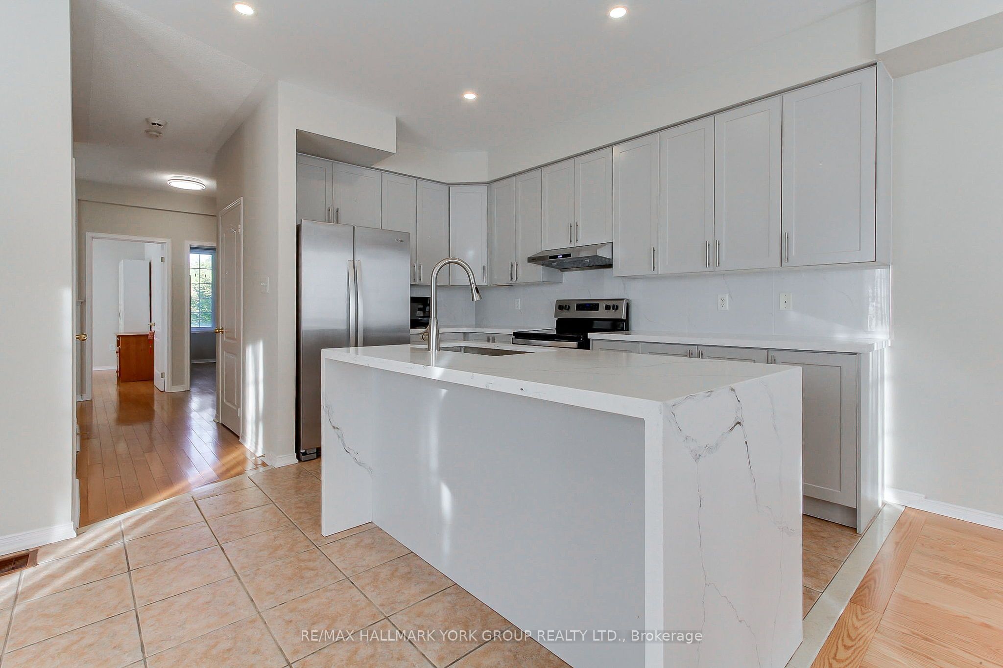 Additional image 5 of 60 Delabo Drive, Toronto, ON, M3J 3S4
