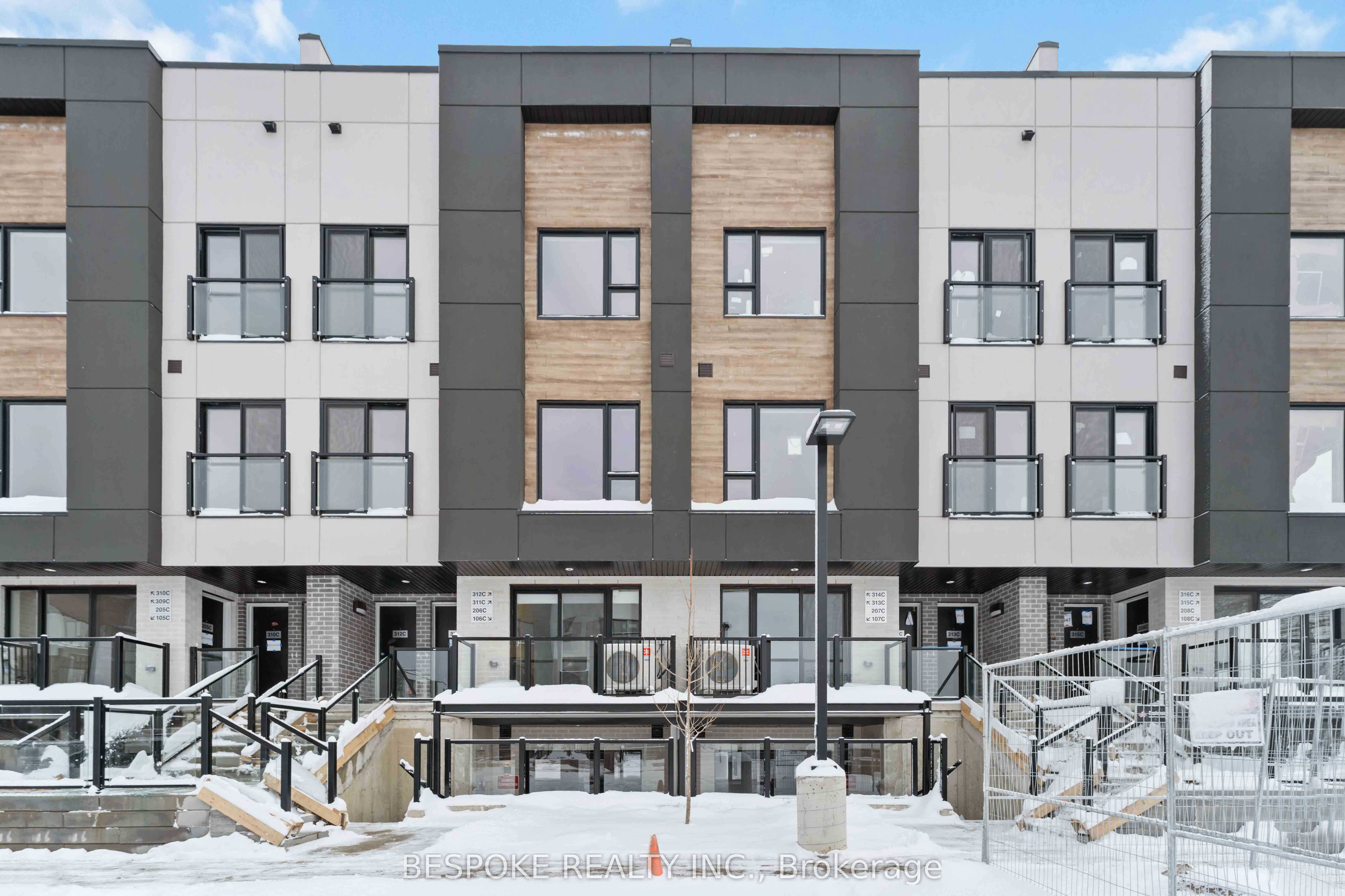106C-16 Melbourne Avenue, St. Catharines, ON, L2P 3J8