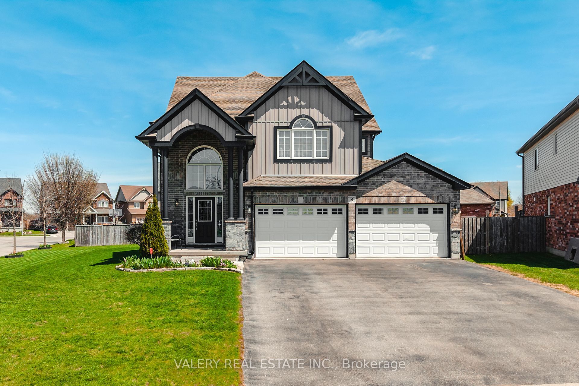 3 Hardcastle Place, Waterloo