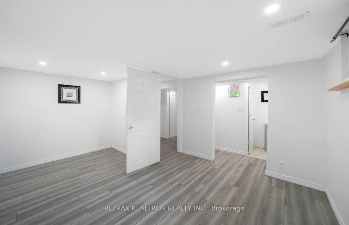 Additional image 5 of Bsmt-93 Mountland Drive, Toronto, ON, M1G 2P2