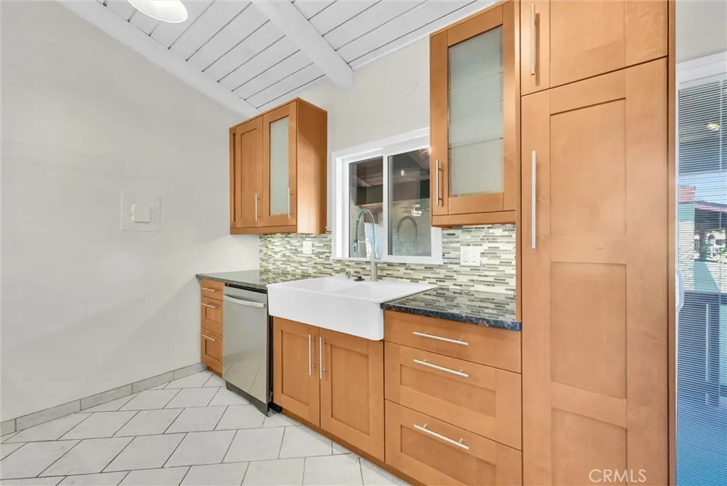 Additional image 8 of 1010 W Macarthur Boulevard Unit 118, Santa Ana, CA 92707