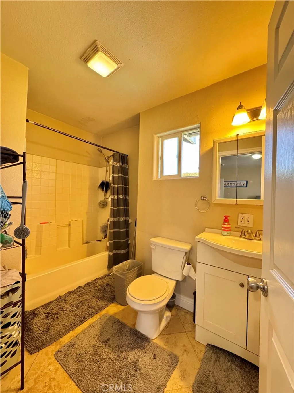 355 W 84th, Los Angeles, CA 90003