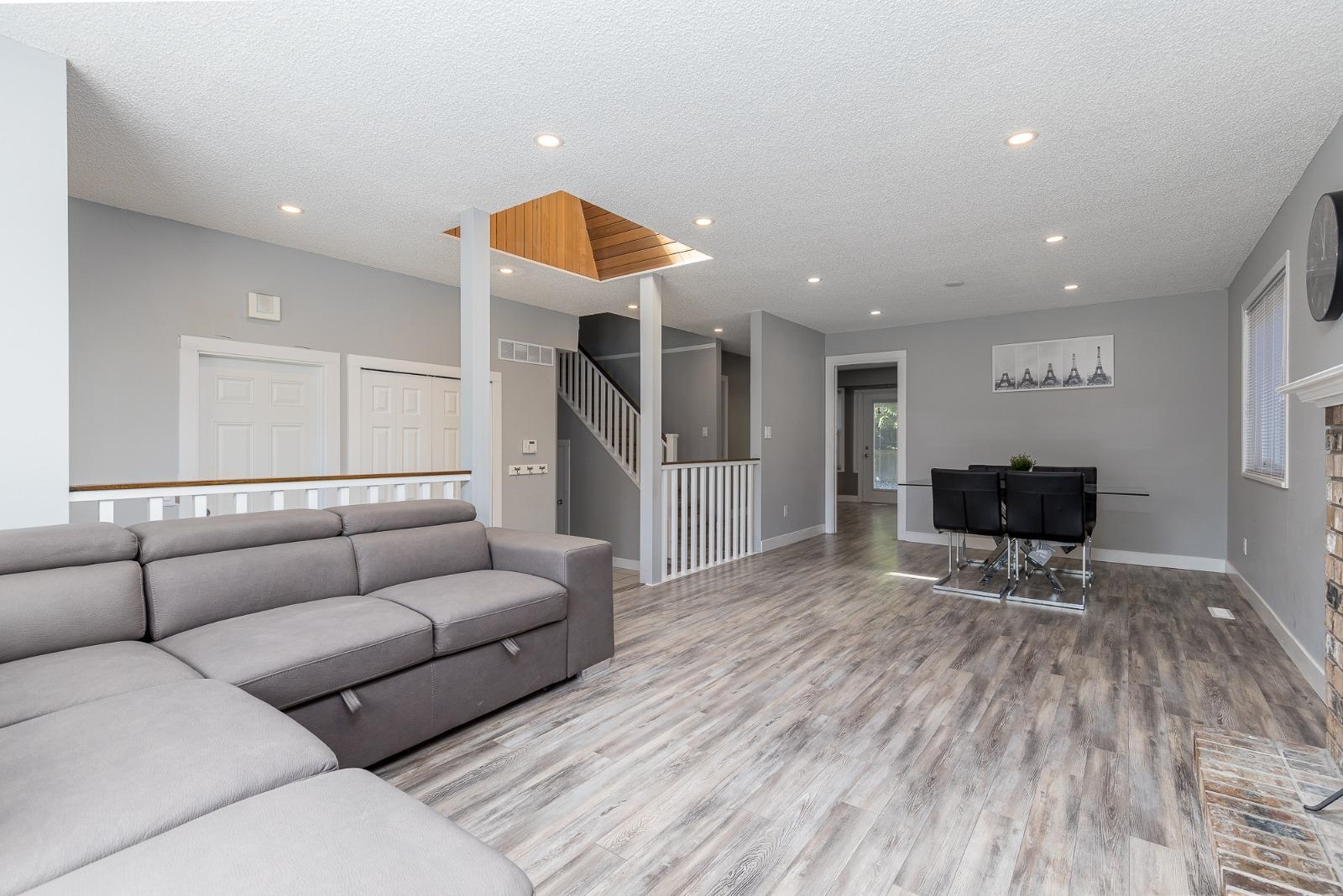 9435 149a Street, Surrey, BC, V3R 7V6