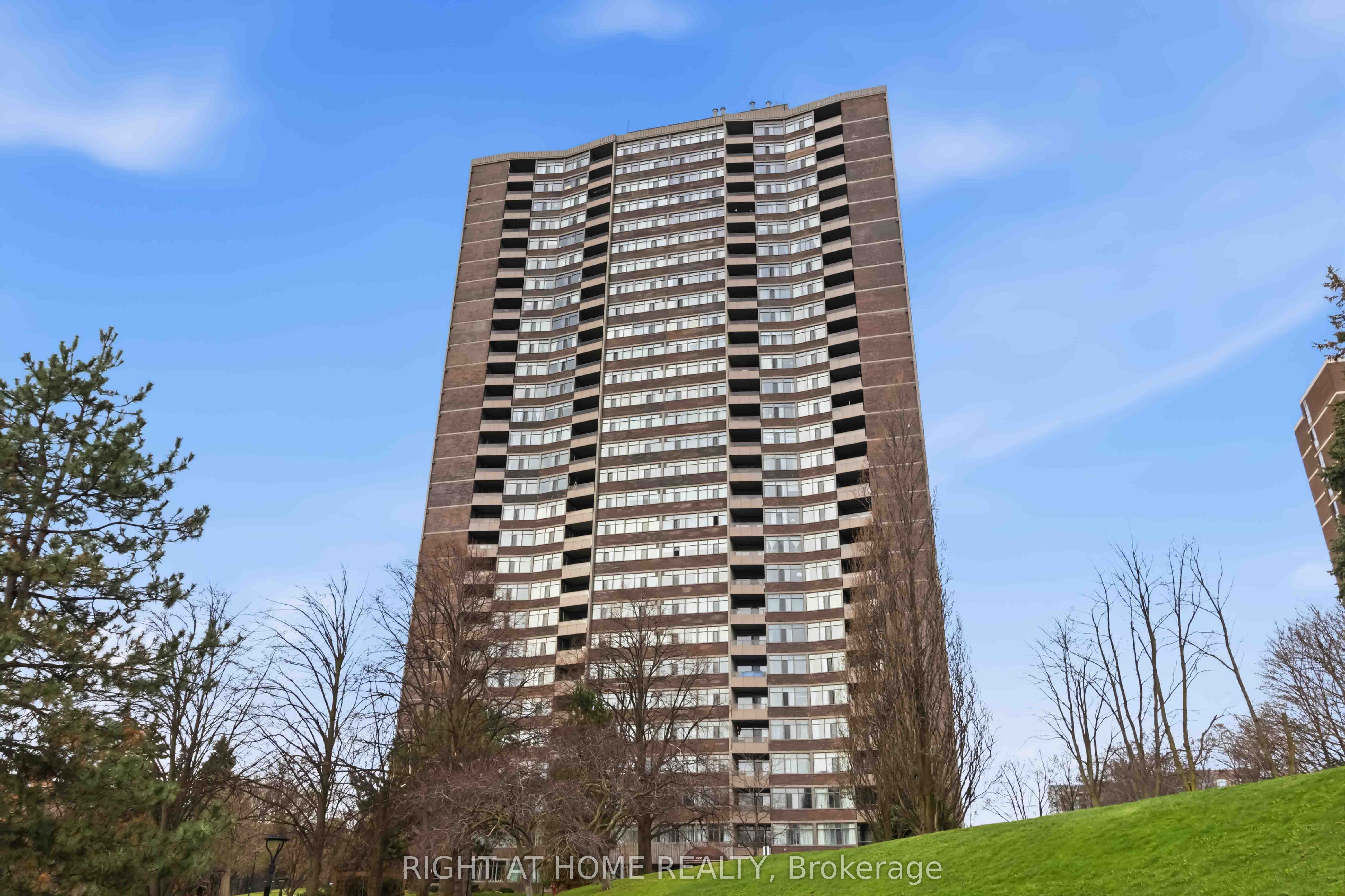 Additional image 2 of 2107-3100 Kirwin Avenue, Mississauga, ON, L5A 3S6