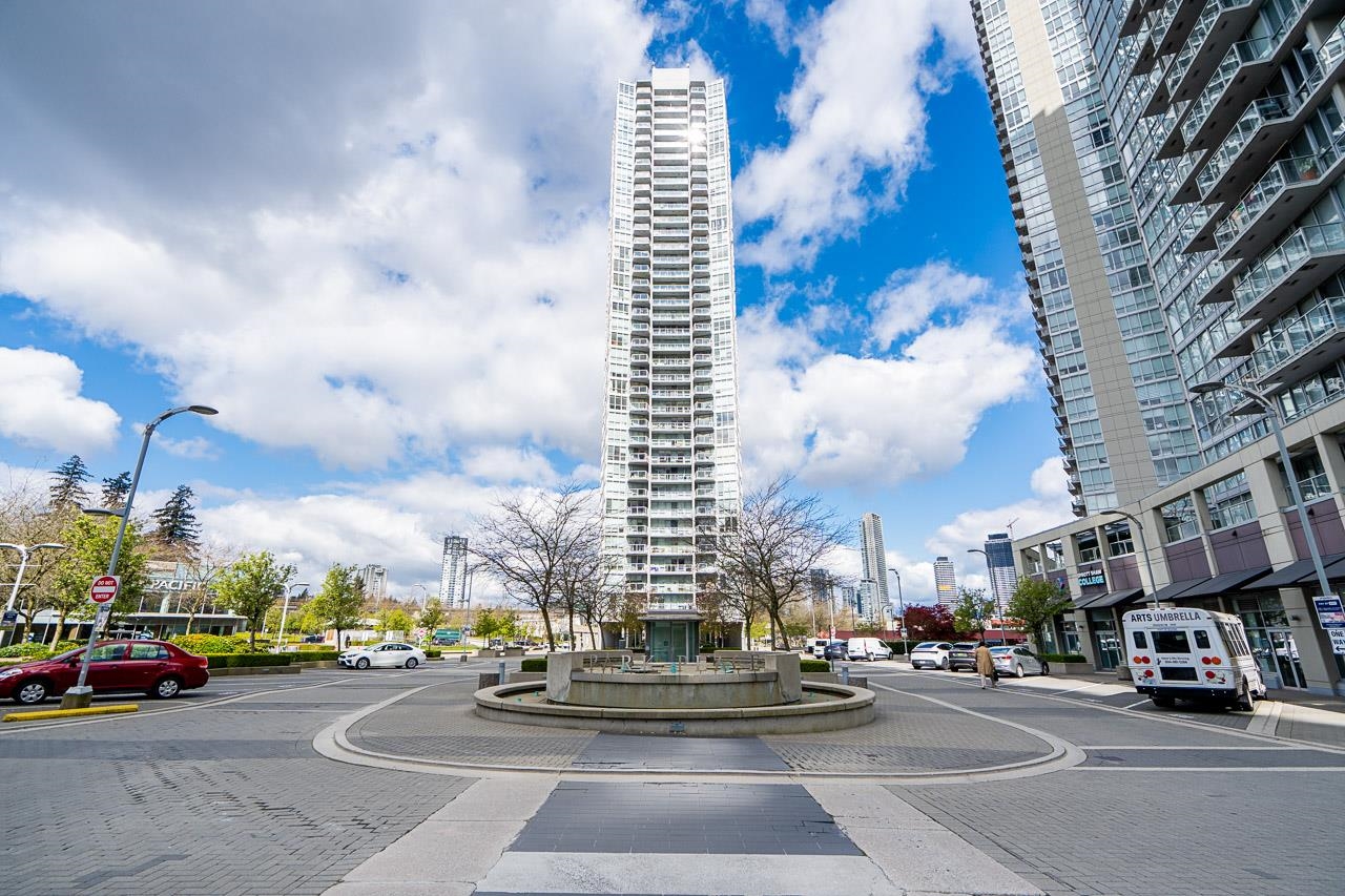 Additional image 2 of 2002-13618 100 Avenue, Surrey, BC, V3T 0A8