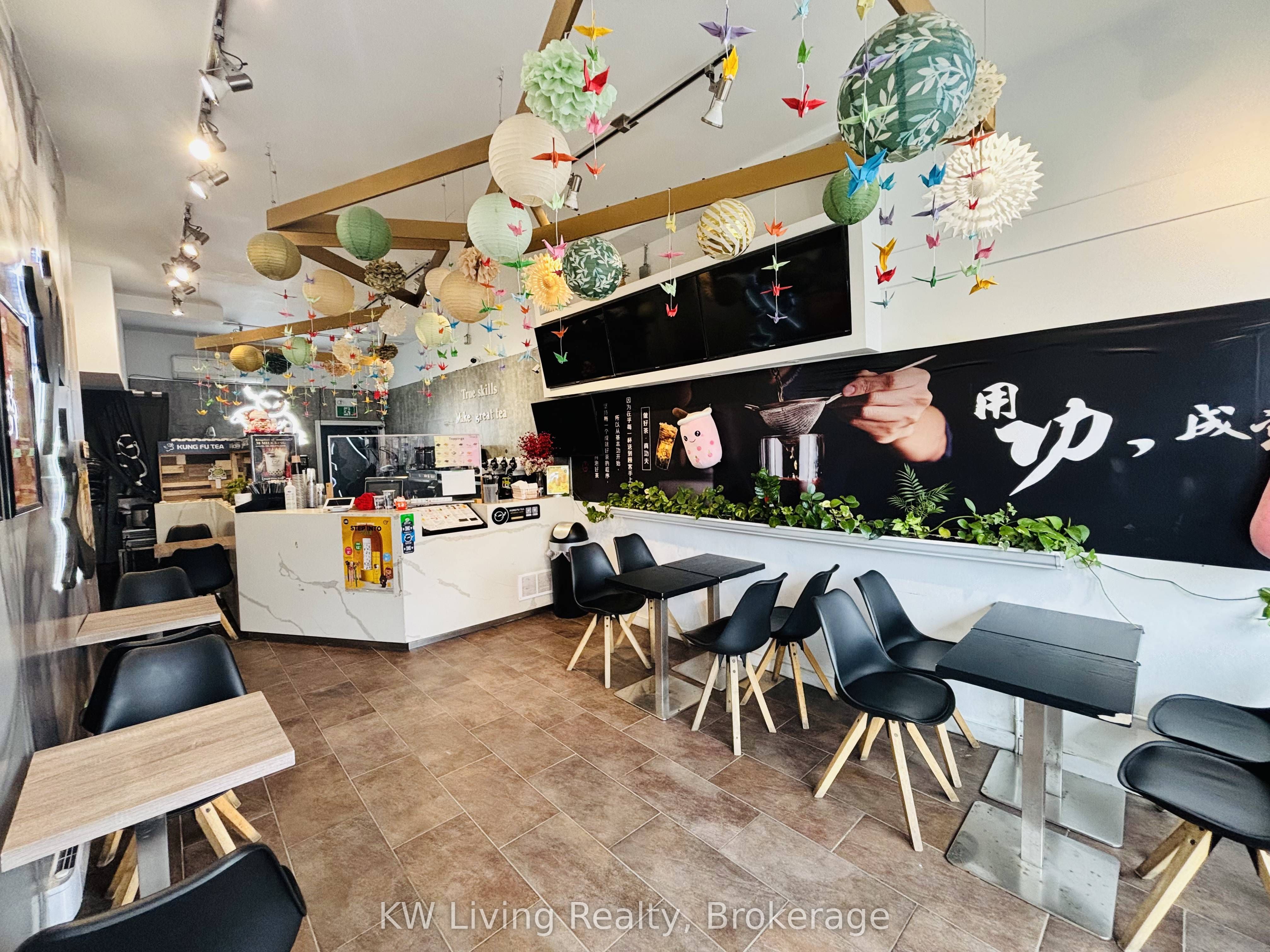 Additional image 3 of 633 Bloor Street W, Toronto, ON, M6G 1K8