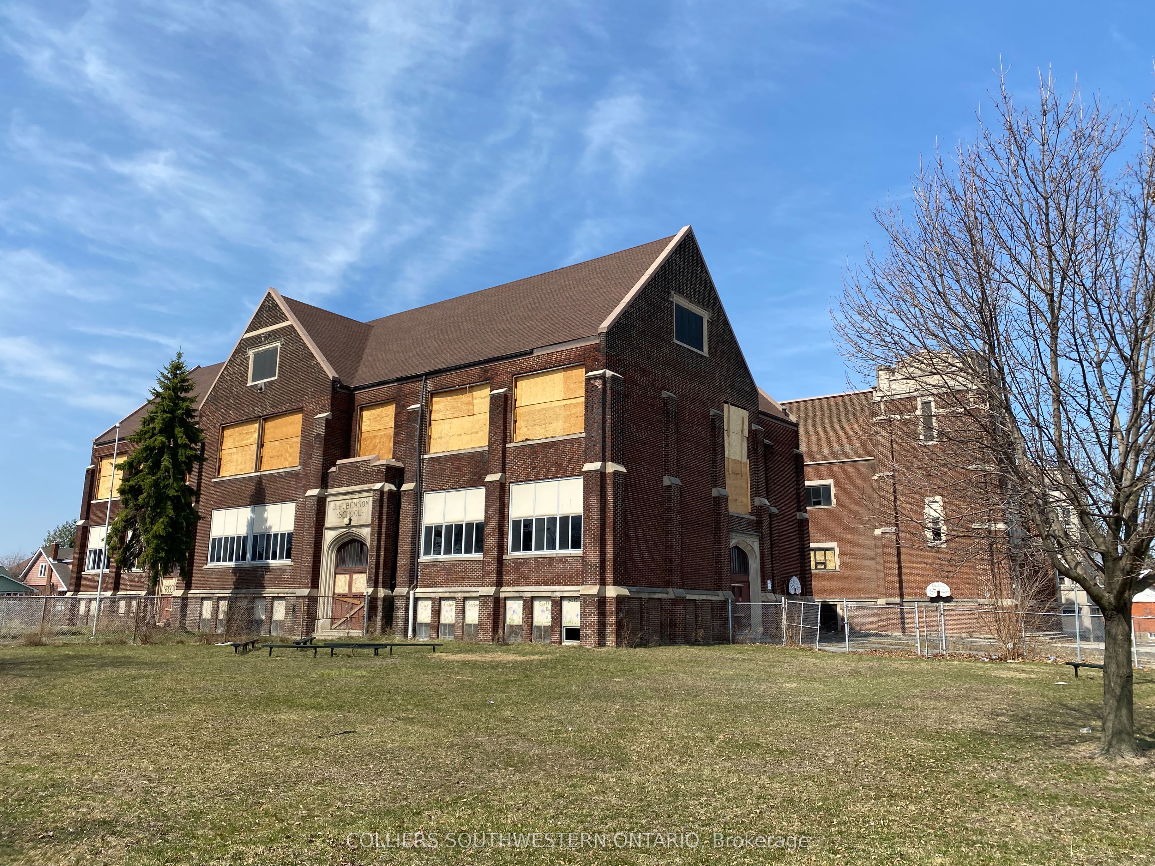 Additional image 4 of 1542-1556 Wyandotte Street W, Windsor, ON, N9B 1H5