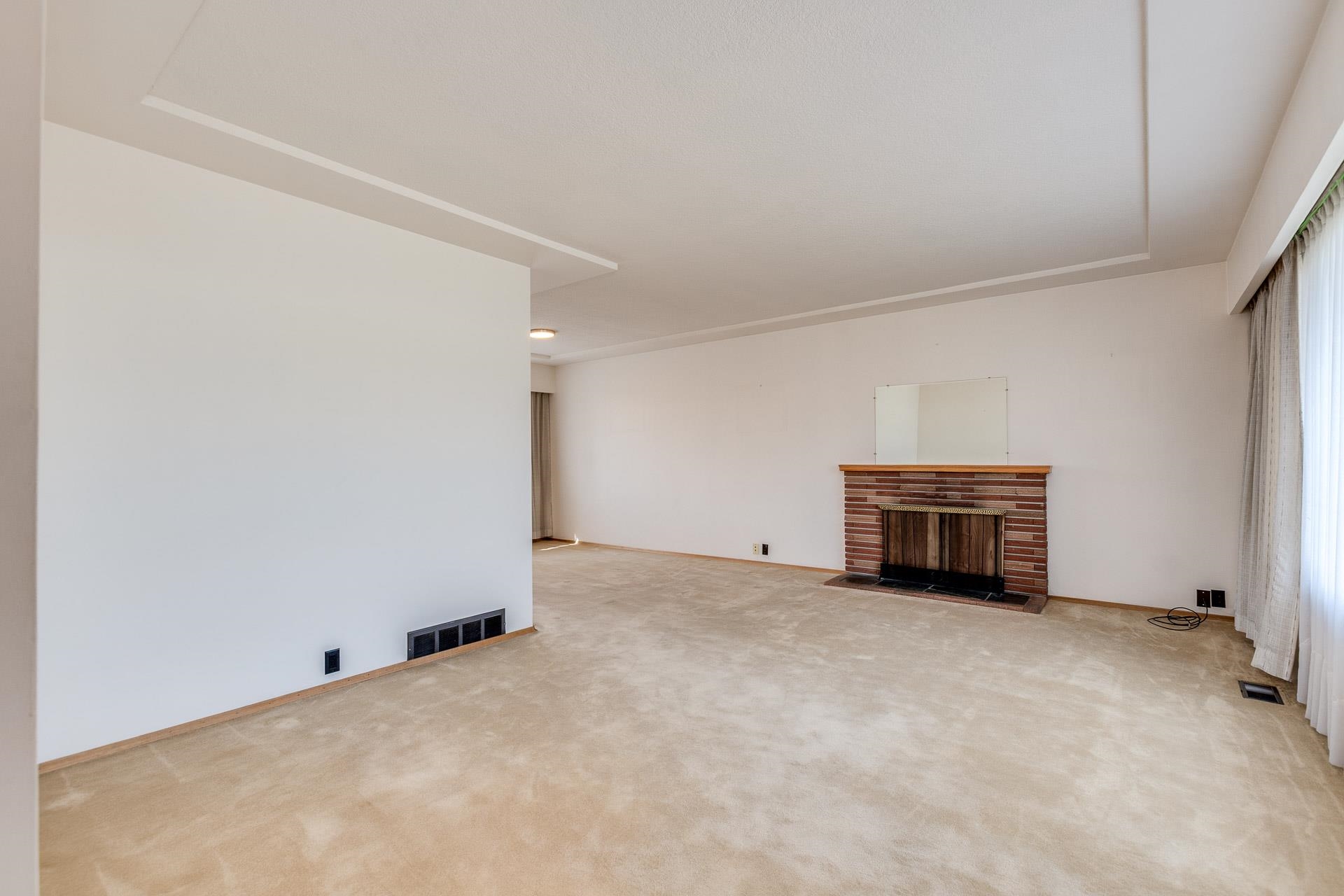 Additional image 4 of 6664 Charles Street, Burnaby, BC, V5B 2H1