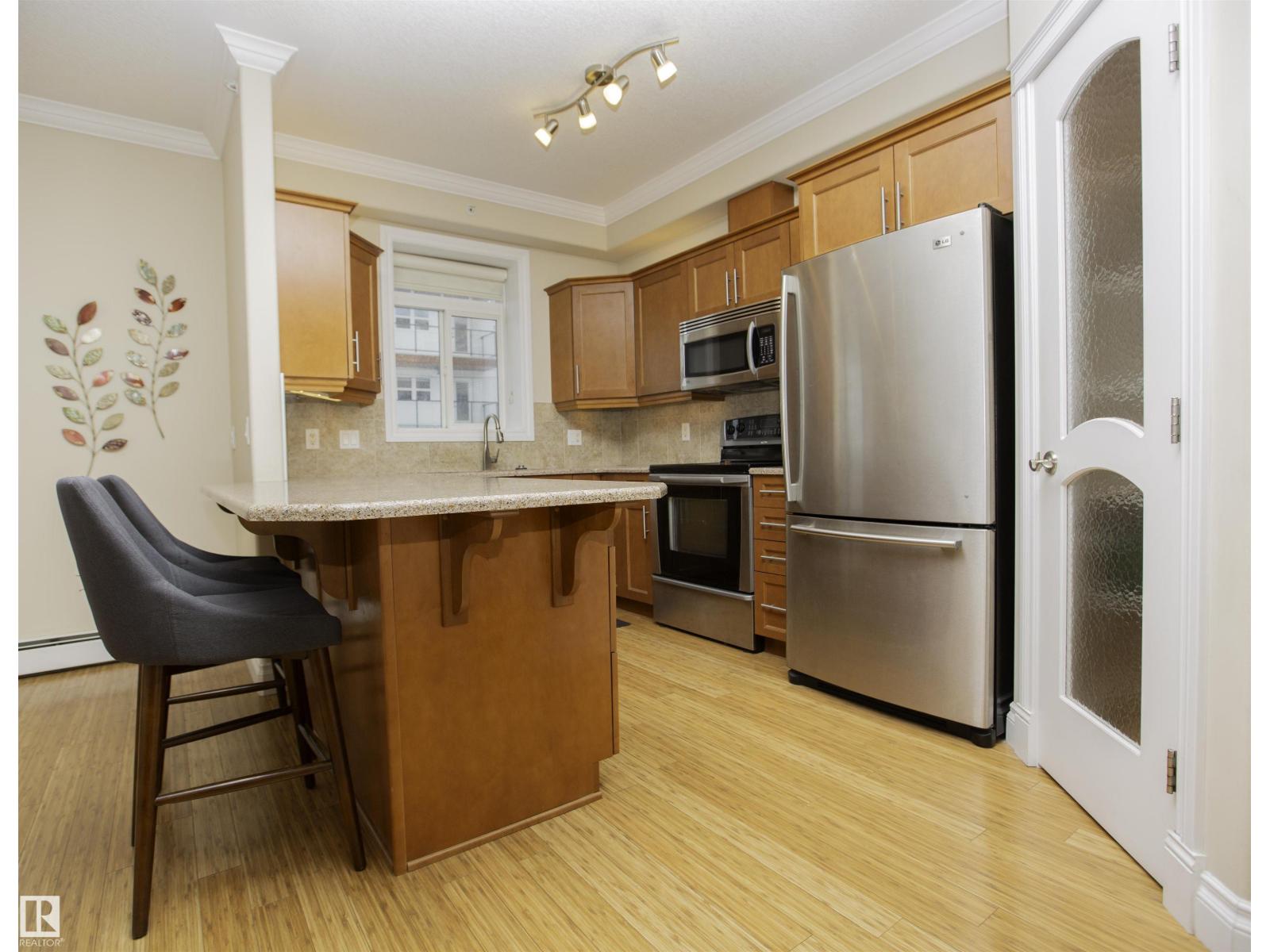 Additional image 4 of 202-8631 108 Street NW, Edmonton, AB, T6E4M5