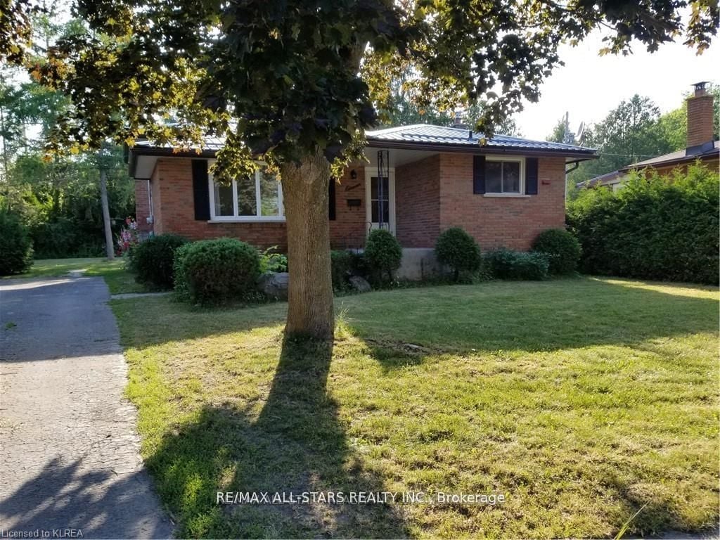 Additional image 2 of 11 Roselyn Court, Kawartha Lakes, ON, K9V 4T8