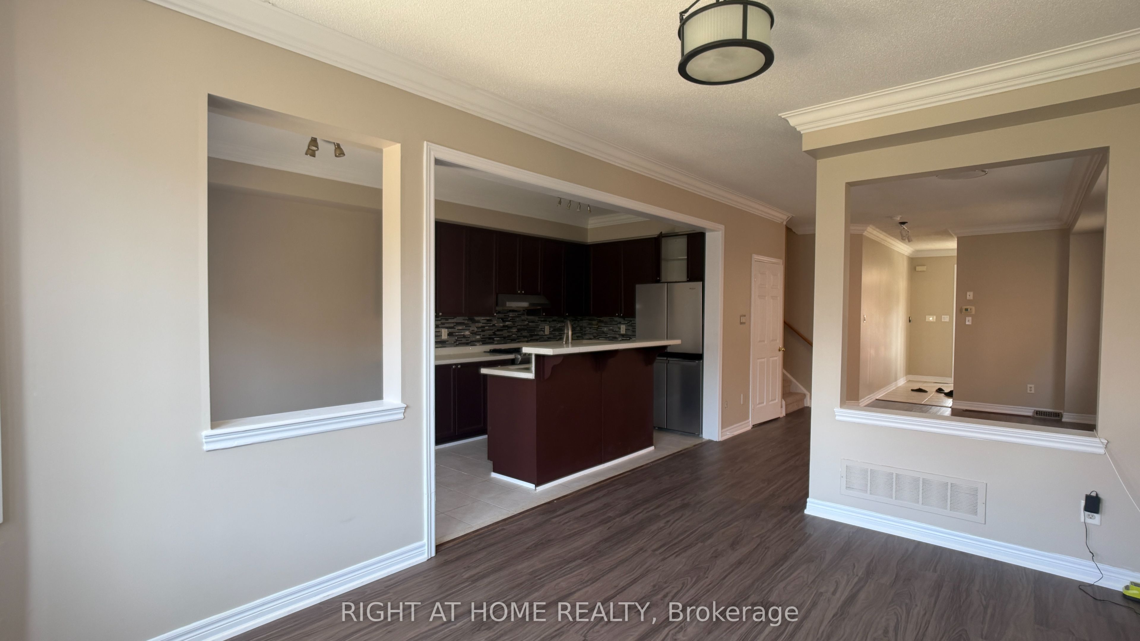 Additional image 4 of 476 Mahogany Court, Pickering, ON, L1X 0A2