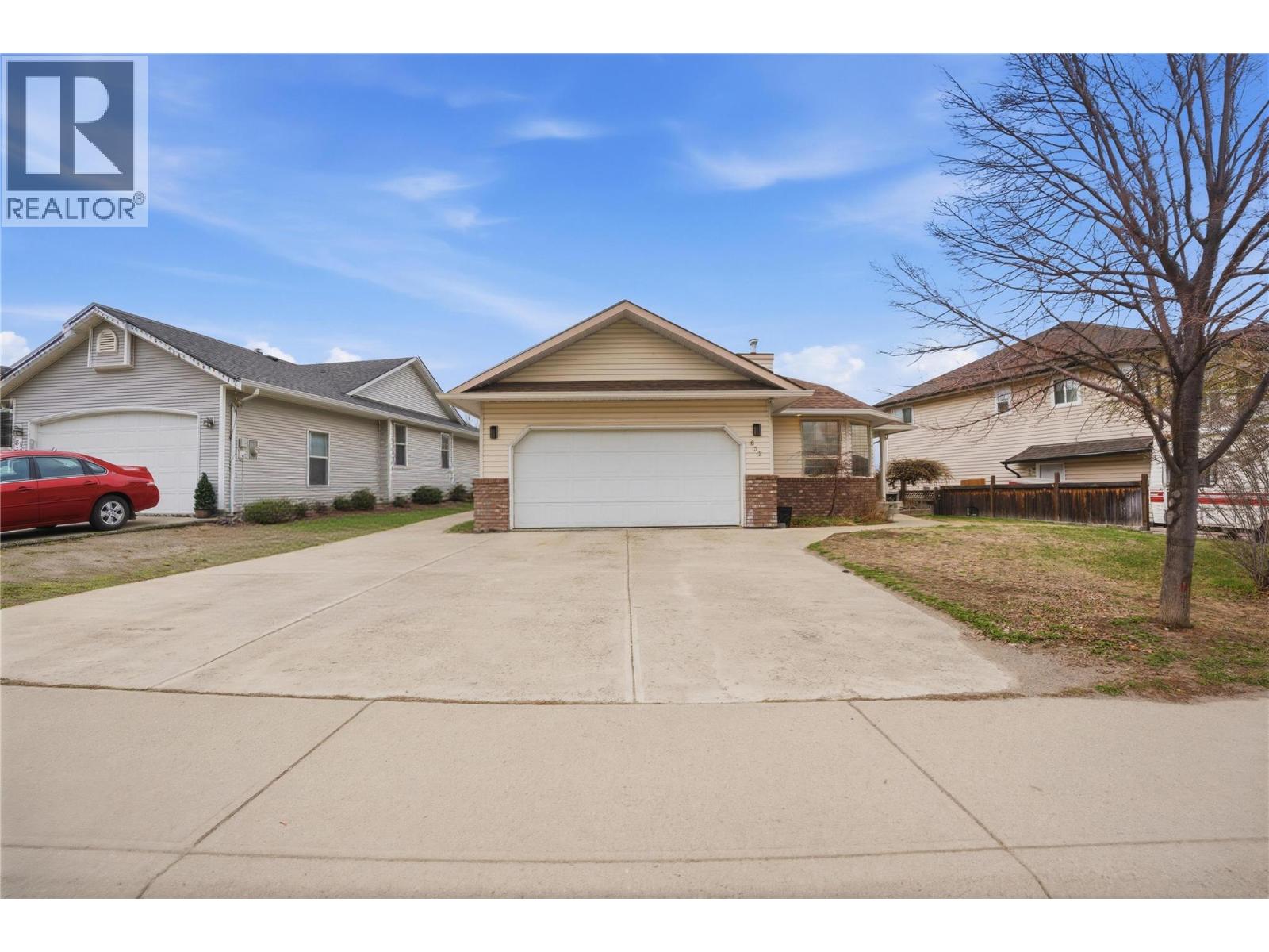 832 Regent Crescent, Kamloops, BC, V1S1X1