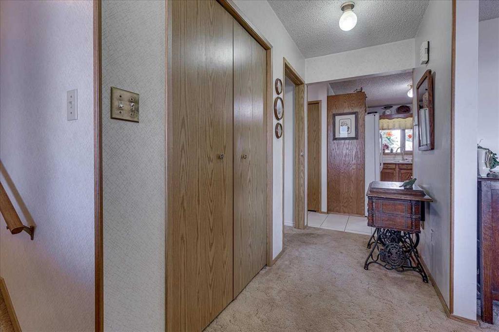 Additional image 5 of 5323 Margodt Close, Innisfail, AB, T4G 1E6
