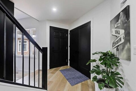 Additional image 8 of 129 Sundown Place SE, Calgary, AB, T2X 3B7