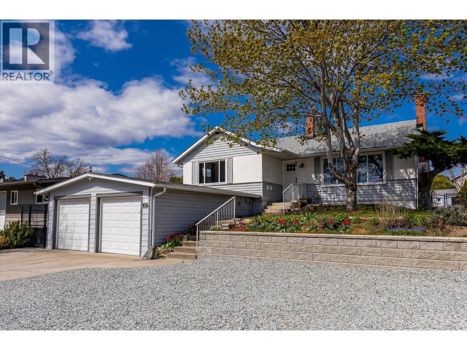 Additional image 2 of 1614 Bernard Avenue, Kelowna, BC, V1Y6R9