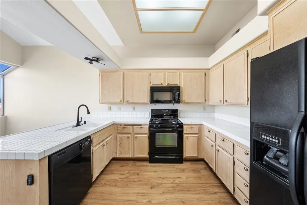 Additional image 17 of 4930 Frazee Road, Oceanside, CA 92057