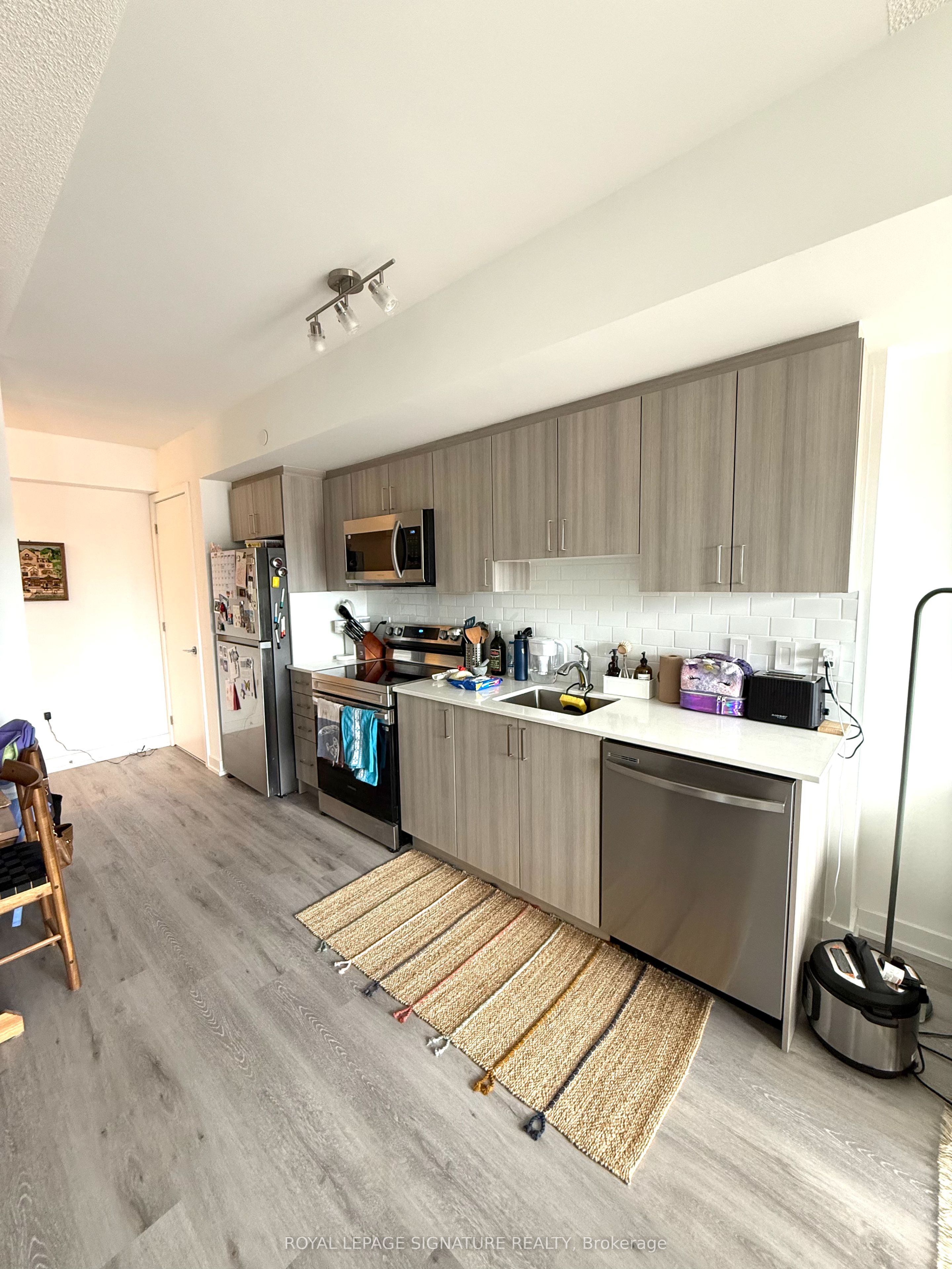 Additional image 4 of 321-556 Marlee Avenue, Toronto, ON, M6B 0B1