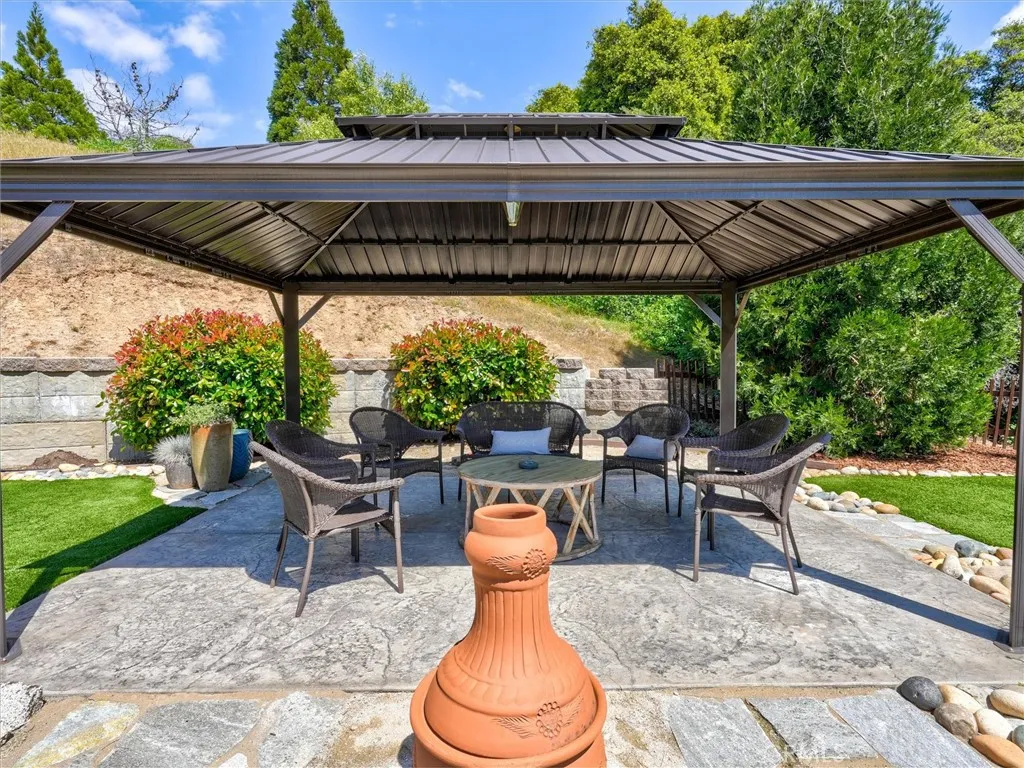 Additional image 7 of 39380 Suncrest Court, Oakhurst, CA 93644